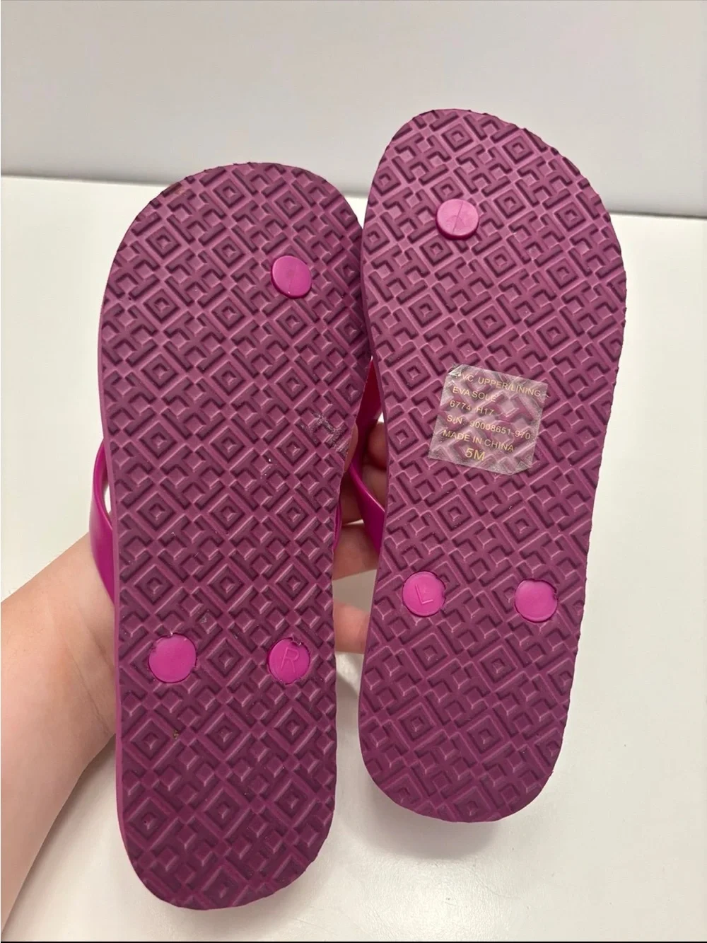 Tory Burch Thandie flip-flop sandals women’s size 5